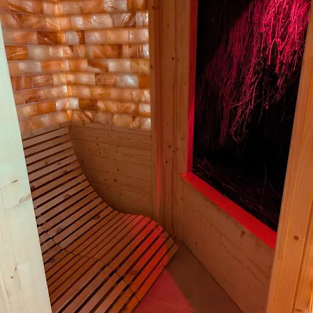 Kwiatano Plazowa -sauna, Jacuzzi ,klima ,parking, 100m Do Morza Apartment Grzybowo (West Pomeranian)
